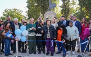 Pullaro inauguró en Ceres la renovación de la Plaza Independencia, ejecutada con fondos provinciales