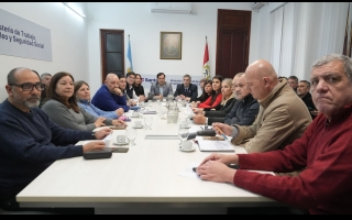 Paritaria docente: Provincia presentó una propuesta semestral con un aumento del 15 % incluyendo Fopcid y el mínimo garantizado