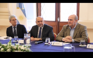 El gobernador Perotti recibió al representante del BID en la Argentina