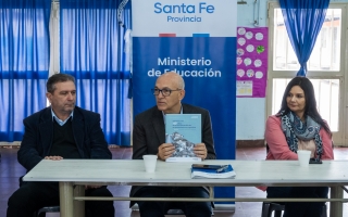 La provincia entregó aportes por más de 28 millones de pesos a escuelas del sur santafesino