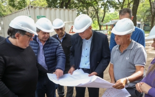 Ambiente: una comitiva internacional recorrió el avance de las obras en La Esmeralda y visitó el Parque provincial Cayastá