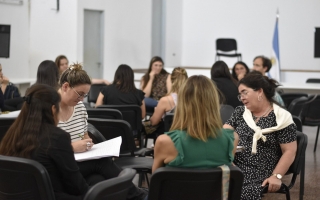 El gobierno provincial presentó una guía integral para actuar ante casos de violencia por motivos de género