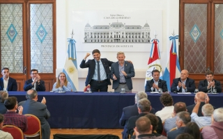 “Hoy nos unimos para hacer historia en el deporte”: Pullaro presentó la franquicia del Litoral que jugará el Súper Rugby Américas 2026