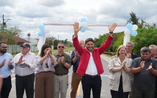 Con una travesía motoquera, Pullaro y Scaglia inauguraron la pavimentación de la Ruta Provincial Nº 3