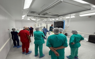 Cardiopatías congénitas: el Hospital Alassia concretó con éxito las dos primeras intervenciones con el nuevo angiógrafo