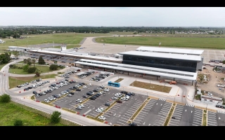 El Aeropuerto Internacional de Rosario celebra su 85º aniversario con un espectáculo cultural y solidario