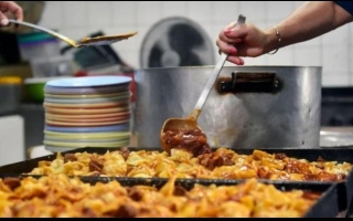 Provincia invierte más de $ 3.200 millones en refuerzos alimentarios por las fiestas de fin de año