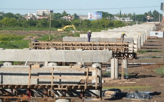 Inédito: en Santa Fe el empleo formal en la construcción crece; en el país en caída libre