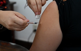 Vacunación antigripal: Provincia vacunó a más de 82 mil santafesinos en los primeros nueve días de campaña