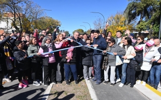 Pullaro inauguró la transformación de avenida Rouillón, obra clave para la conectividad del oeste rosarino: “La ciudad está renaciendo”, sostuvo el gobernador