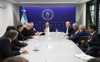 Santa Fe exige rápida adjudicación de la Hidrovía para bajar costos logísticos