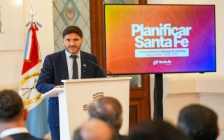Pullaro presentó el mayor plan de ordenamiento territorial de la historia de Santa Fe para 44 localidades del norte provincial