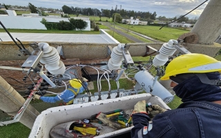 EPE reforzará áreas de mantenimiento eléctrico en Rosario de cara a las previsiones climáticas de El Niño y las altas temperaturas previstas