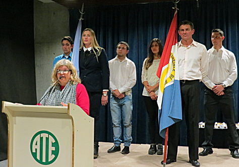 Balagué participó de la entrega de libretas a Guardavidas en Santa Fe
