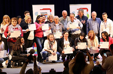 Balagué participó del acto de colación de los estudiantes del Plan Vuelvo a Estudiar Virtual de las sedes del centro-norte provincial