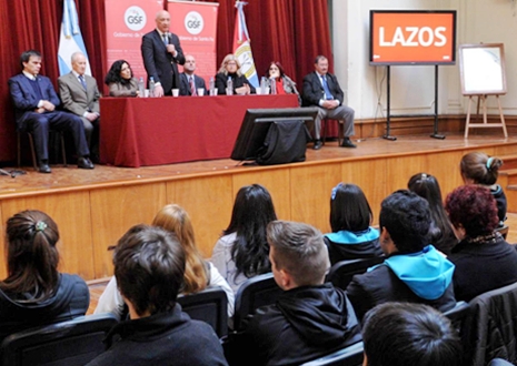 Bonfatti presentó “Lazos”, un programa para dar respuesta a las adicciones y la violencia en las escuelas