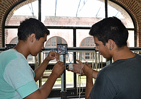 La Escuela Técnica Nº 471 “Rodolfo Rivarola” trasladó sus talleres a los ex- galpones ferroviarios reciclados para uso educativo