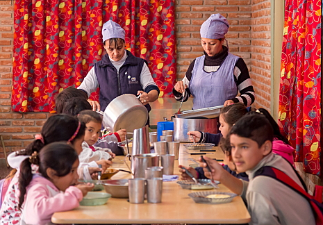 La provincia asignó el segundo incremento anual a las partidas para raciones de comedor escolar